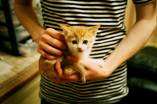 尤文图斯通过紧逼战术，成功限制对手出球路线，尤文图斯进攻风格