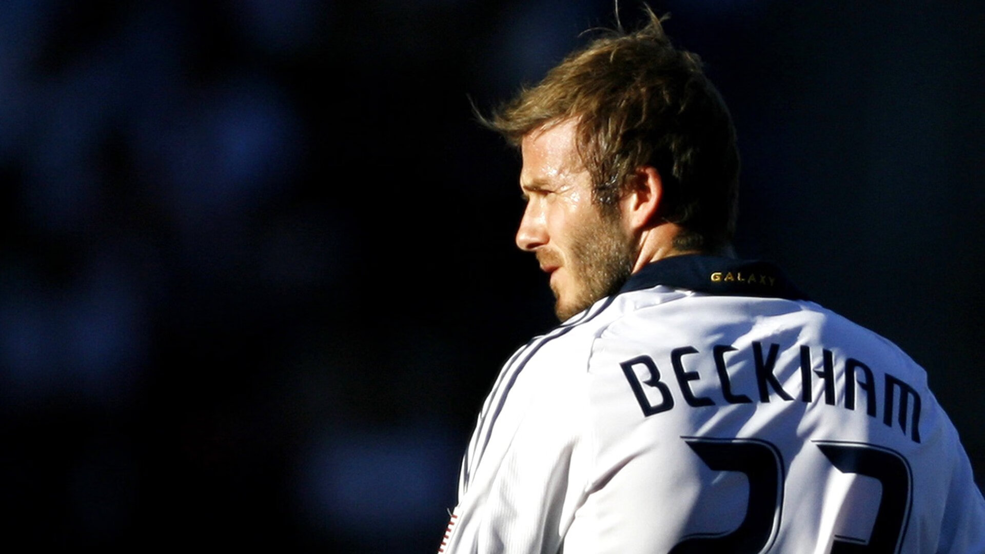 中国足球联赛扩展多语言多平台赛事直播覆盖，足球赛事 中国