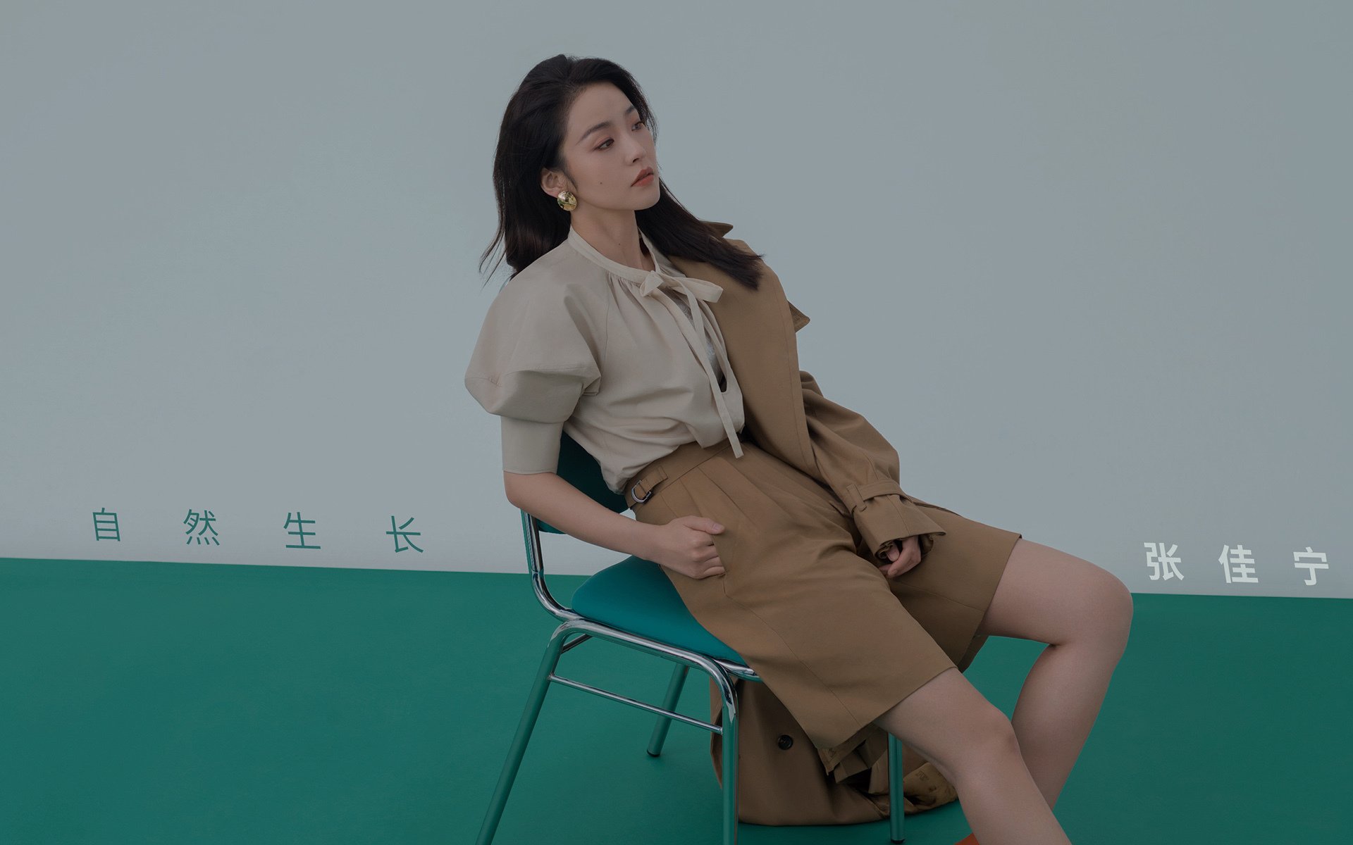 “逆境生存:车手在极端气候下的英雄演绎”